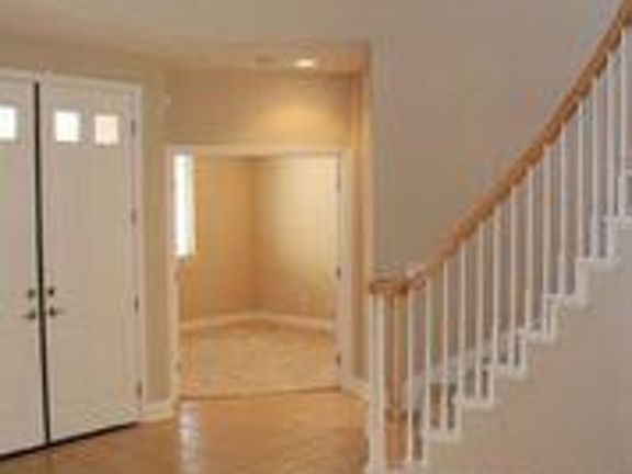 3rd image of 2152 Maloney Dr