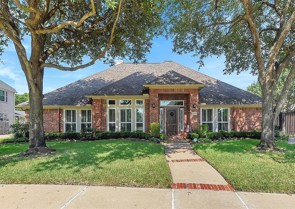 1st image of 5326 Indian Shores Ln