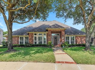 5326 Indian Shores Ln, Houston, TX 77041