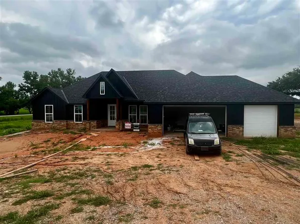 10556 NE Seaside Ln, Elgin, OK 73538