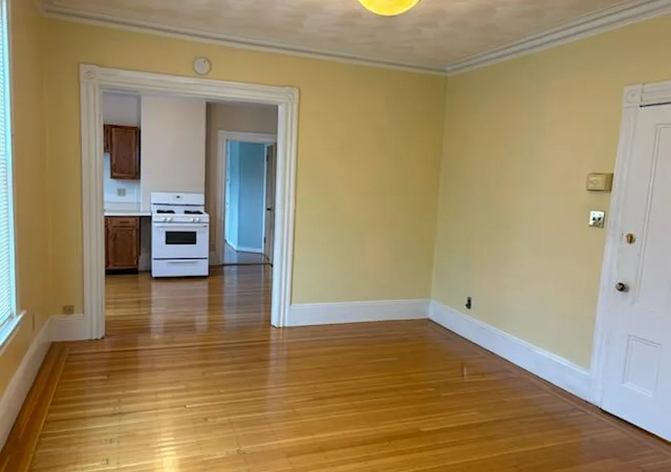 2 bed, $2,500 — Photo 2