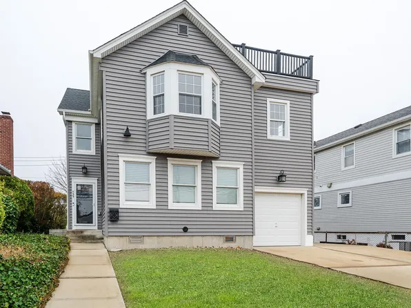 733 E Walnut Street, Long Beach, NY 11561