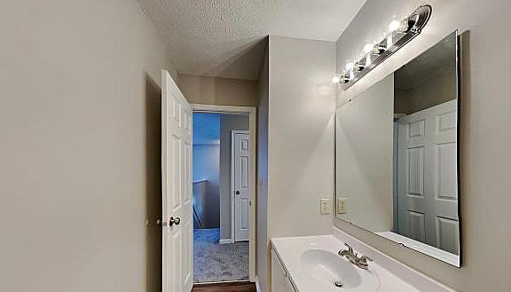 2nd image of 6003 Tammin Dr