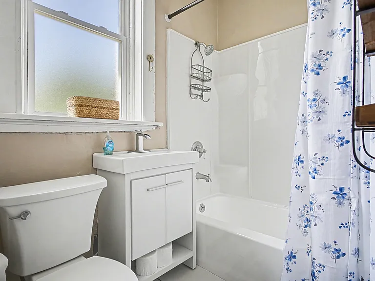 3231 Gravois Ave #2F — Photo 5