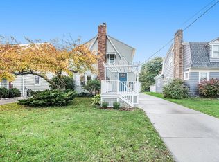104 Baynton Ave NE, Grand Rapids, MI 49503