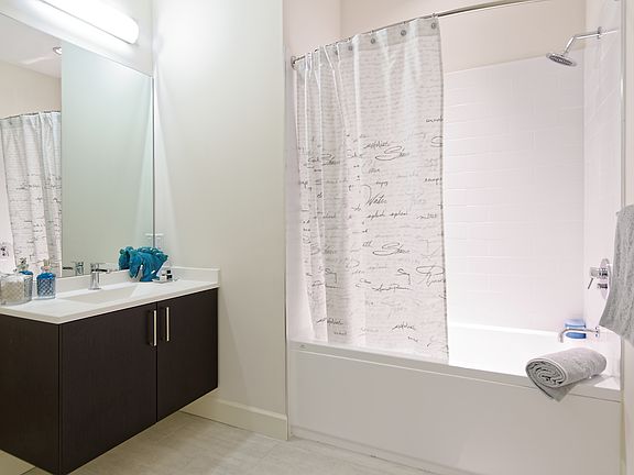 3rd image of 24 N Main St APT 3C