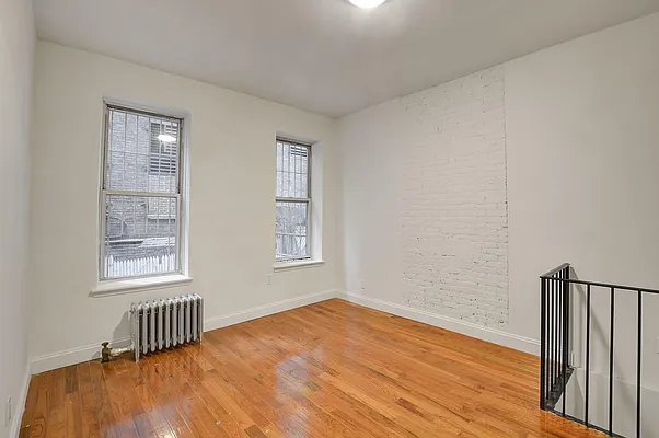 Rented by Creed Realty Group | media 9