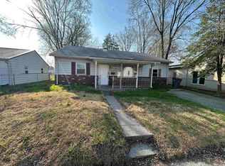 824 S 15th St, Vincennes, IN