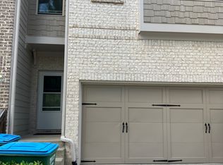 1940 Paxton Ridge Ct, Lilburn, GA 30047