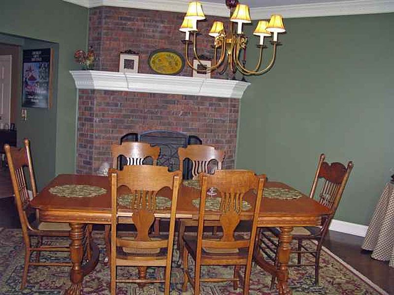 5th image of 250 VAN RENSSELAER Boulevard