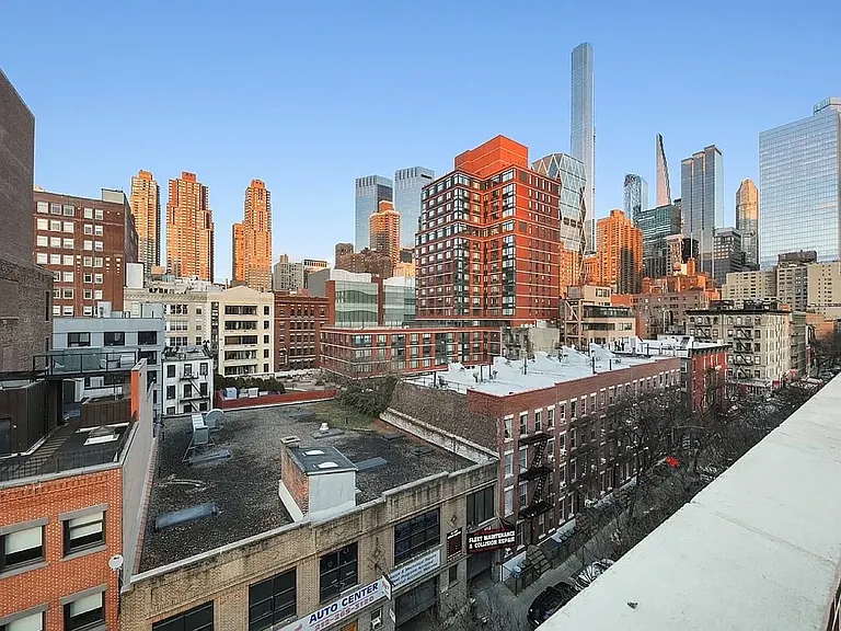 414 W 54th St #PHD — Photo 10
