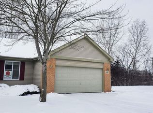 3030 Falcon Dr, Burton, MI 48519