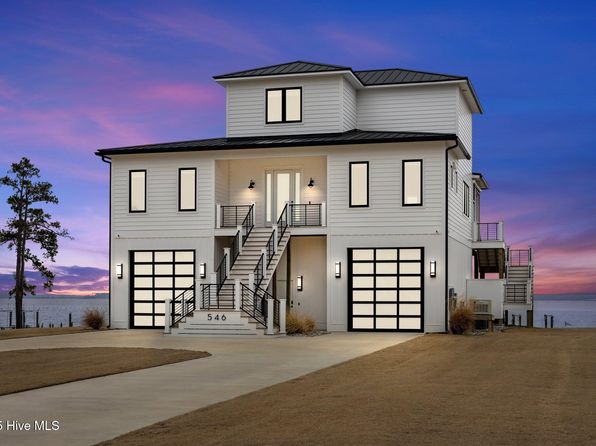 546 S Brightleaf Drive, Minnesott Beach, NC 28510