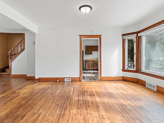 3rd image of 1808 27th STREET