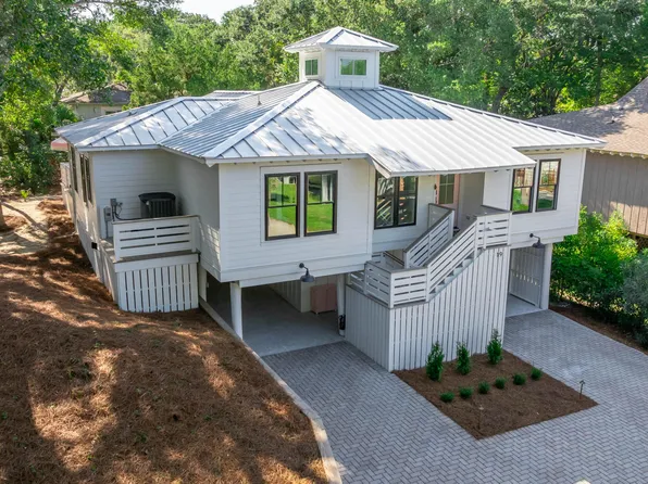 19 Sandcrab Ct, Isle Of Palms, SC 29451