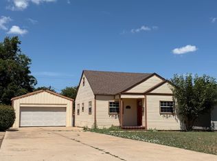 1617 N Lee St, Altus, OK 73521