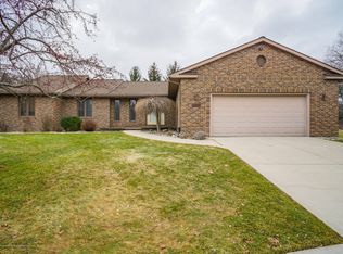 2227 Quarry Rd, East Lansing, MI 48823
