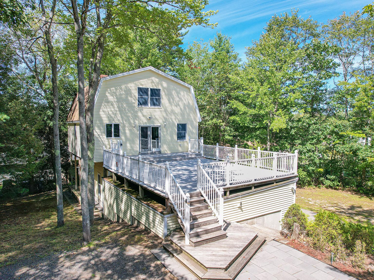 14 Dakota Drive, Topsham, ME 04086 Zillow