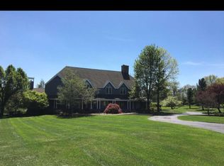 501 Wheatfield Ln, Newtown, PA 18940