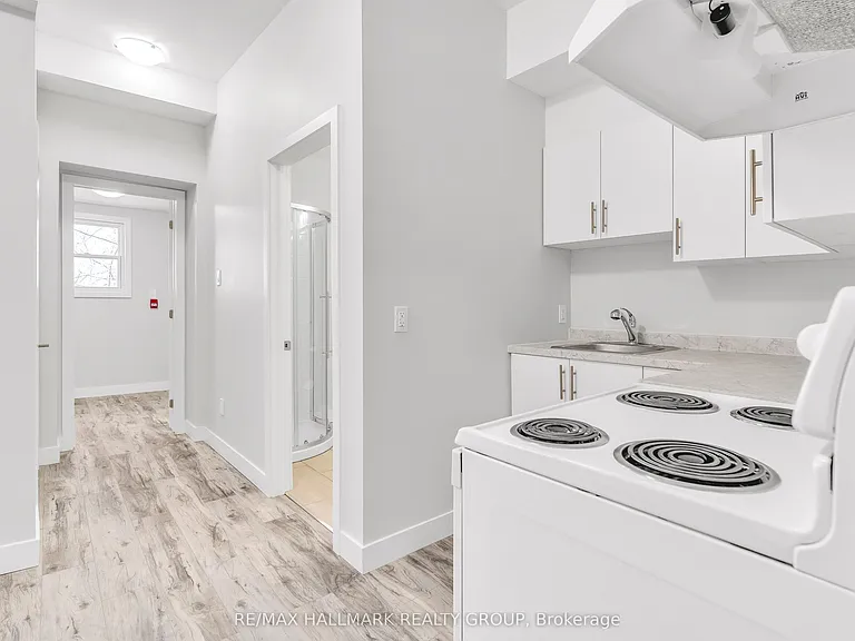259 Somerset St E #6 — Photo 12
