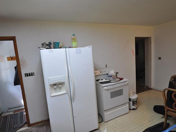 5th image of 16736 Saint Francis Blvd NW