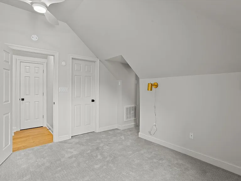 30 Crane Park — Photo 30