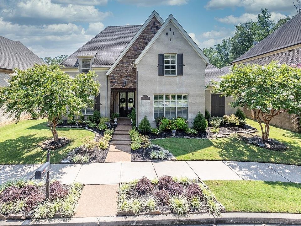 1st image of 4608 Maple Glen Ct