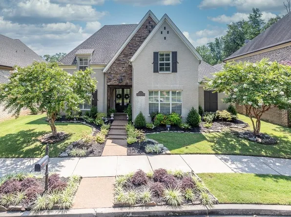 4608 Maple Glen Ct, Lakeland, TN 38002