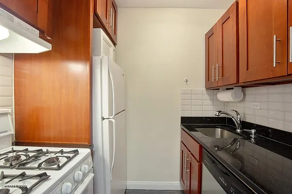 Sold by Corcoran | media 11