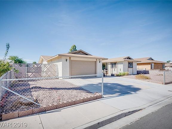 2nd image of 697 Wind River Dr