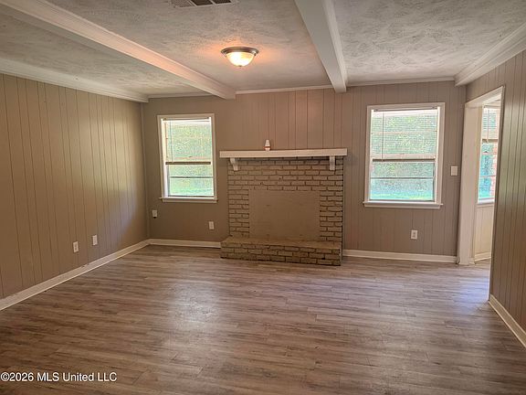 4th image of 2229 Scanlon Dr