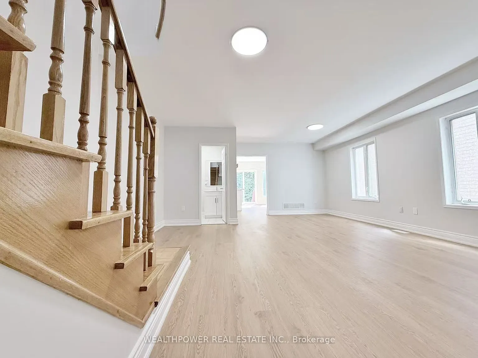 4 bed, $3,850 — Photo 2