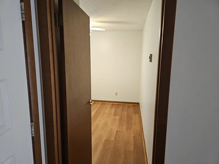 Access to small bedroom