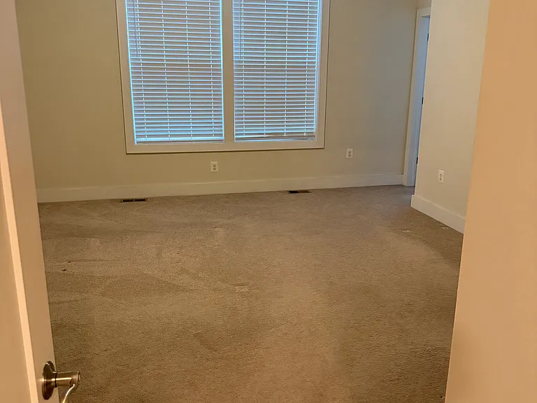 51 Silverway Dr — Photo 8