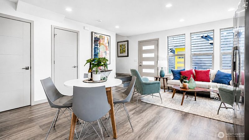 5th image of 4416 S Frontenac Street #B