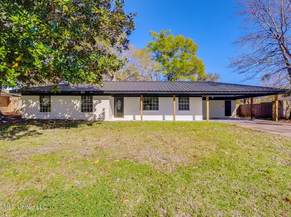 124 Pirate Ave, Long Beach, MS 39560