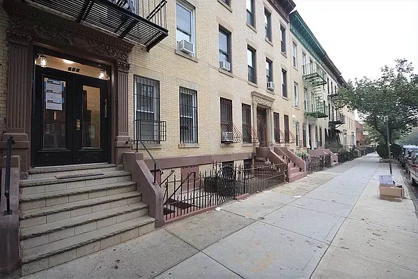 Rented by Corcoran | media 6