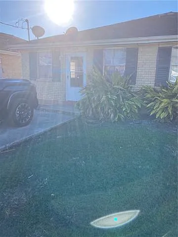 2503 Mexico St — Photo 1