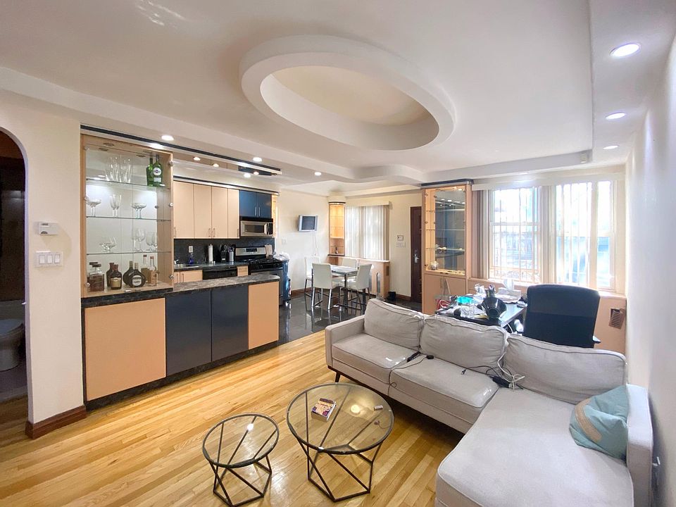 1st image of 2277 E 29th St Floor 2