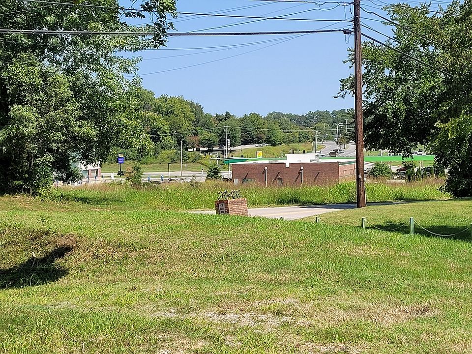 1st image of 416 Bellamy Ln