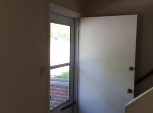 5037 W Pea Ridge Rd, Huntington, WV 25705