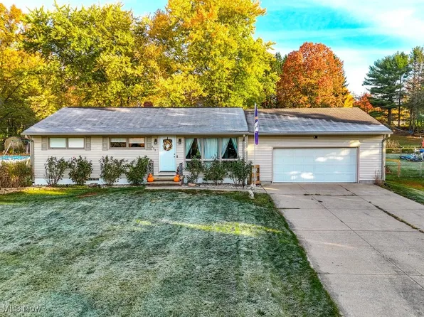 333 E Caston Rd, Akron, OH 44319