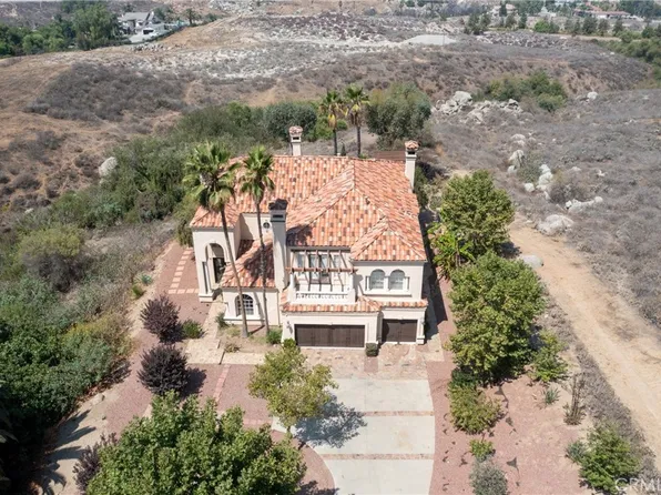 7007 Golden Vale Dr, Riverside, CA 92506