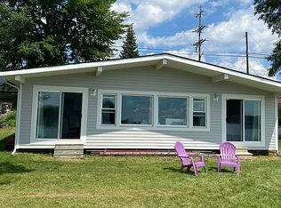 2128 Allen Ct, Ortonville, MI