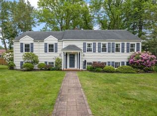 4 Jensen Ct, Chatham, NJ