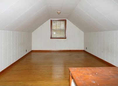 2nd image of 283 Leland Ave