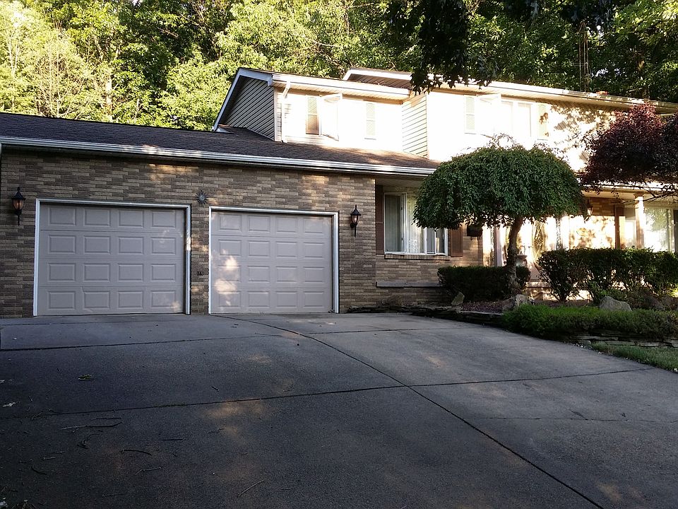 1st image of 835 N Bentley Ave