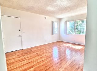 13645 Runnymede St APT 5, Van Nuys, CA 91405