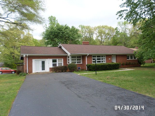 1st image of 1118 Trogdon Dr