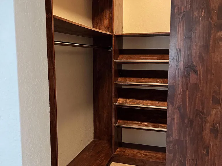 9209 Southampton Pl — Photo 8